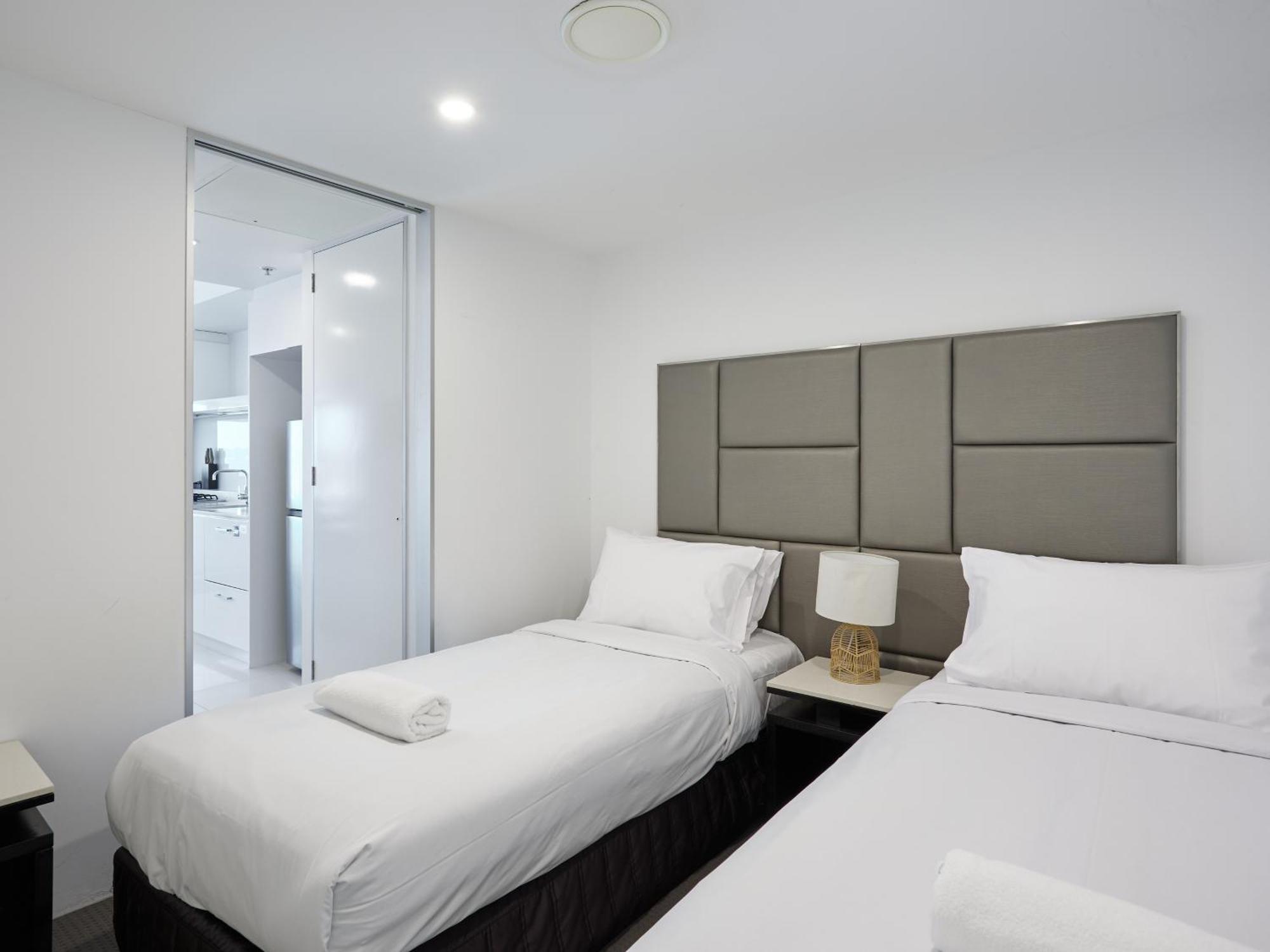 Serain Residences On 9 Hamilton Avenue Χρυσή Ακτή Εξωτερικό φωτογραφία